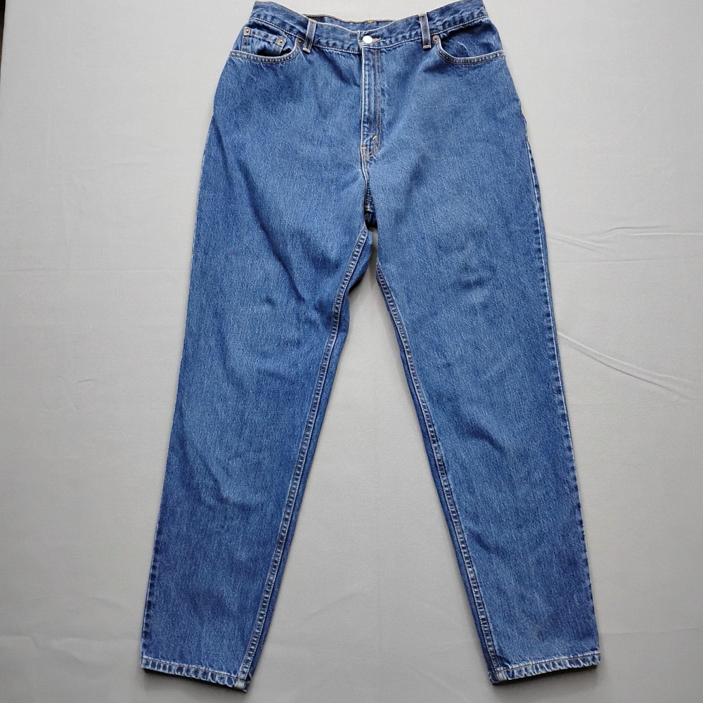 Vintage Levis 550 Relaxed Fit Tapered Leg Jeans Made in USA 2000 Medium Wash 16